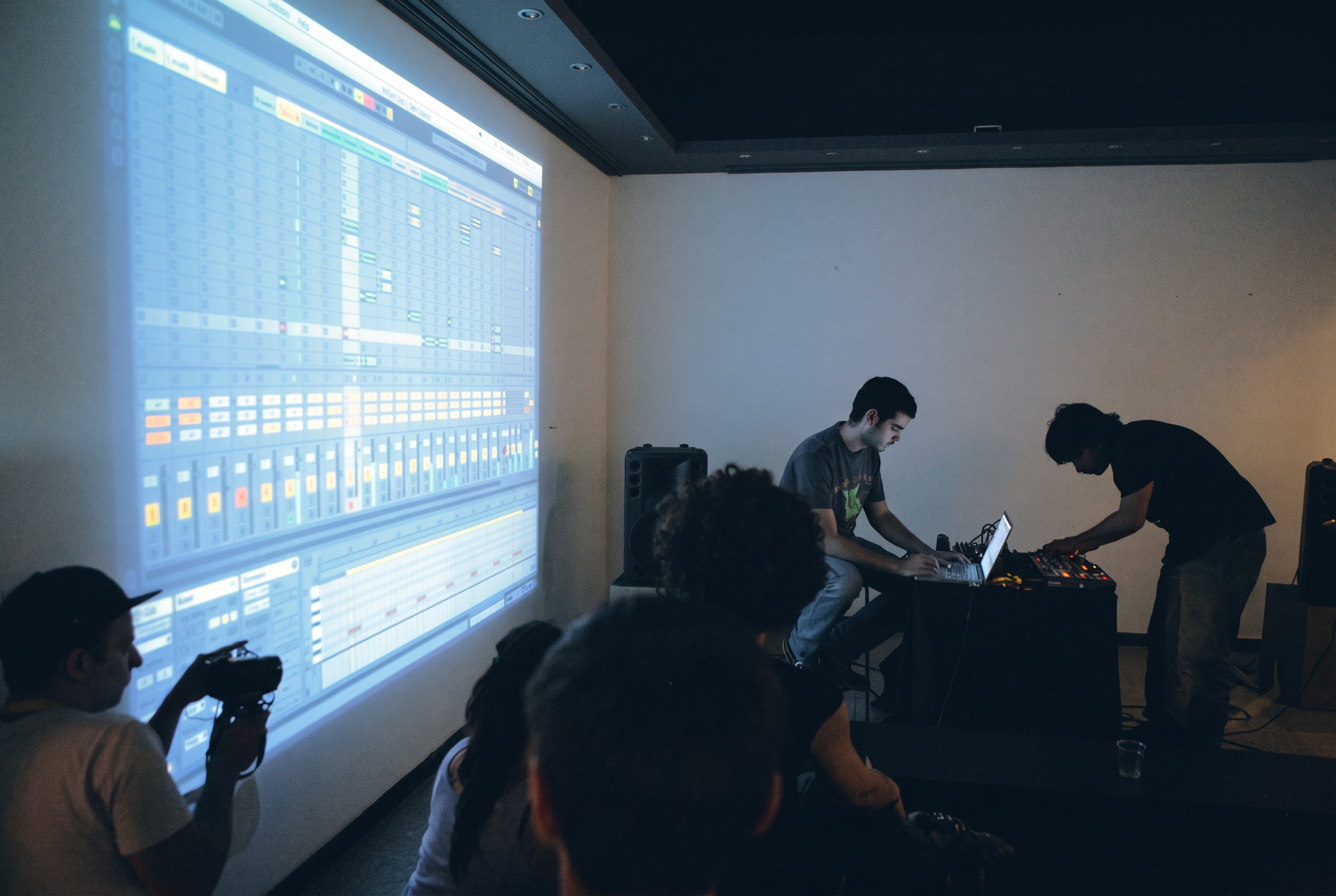 Music production workshop with Filippo Manni